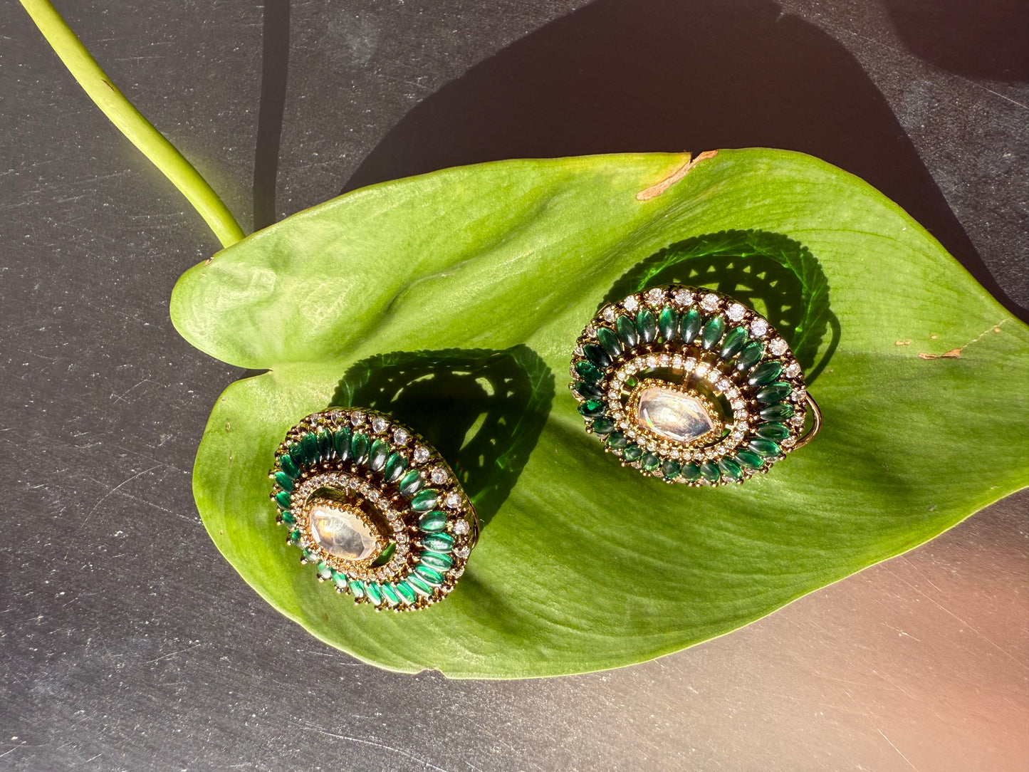 Big Kundan studs✨