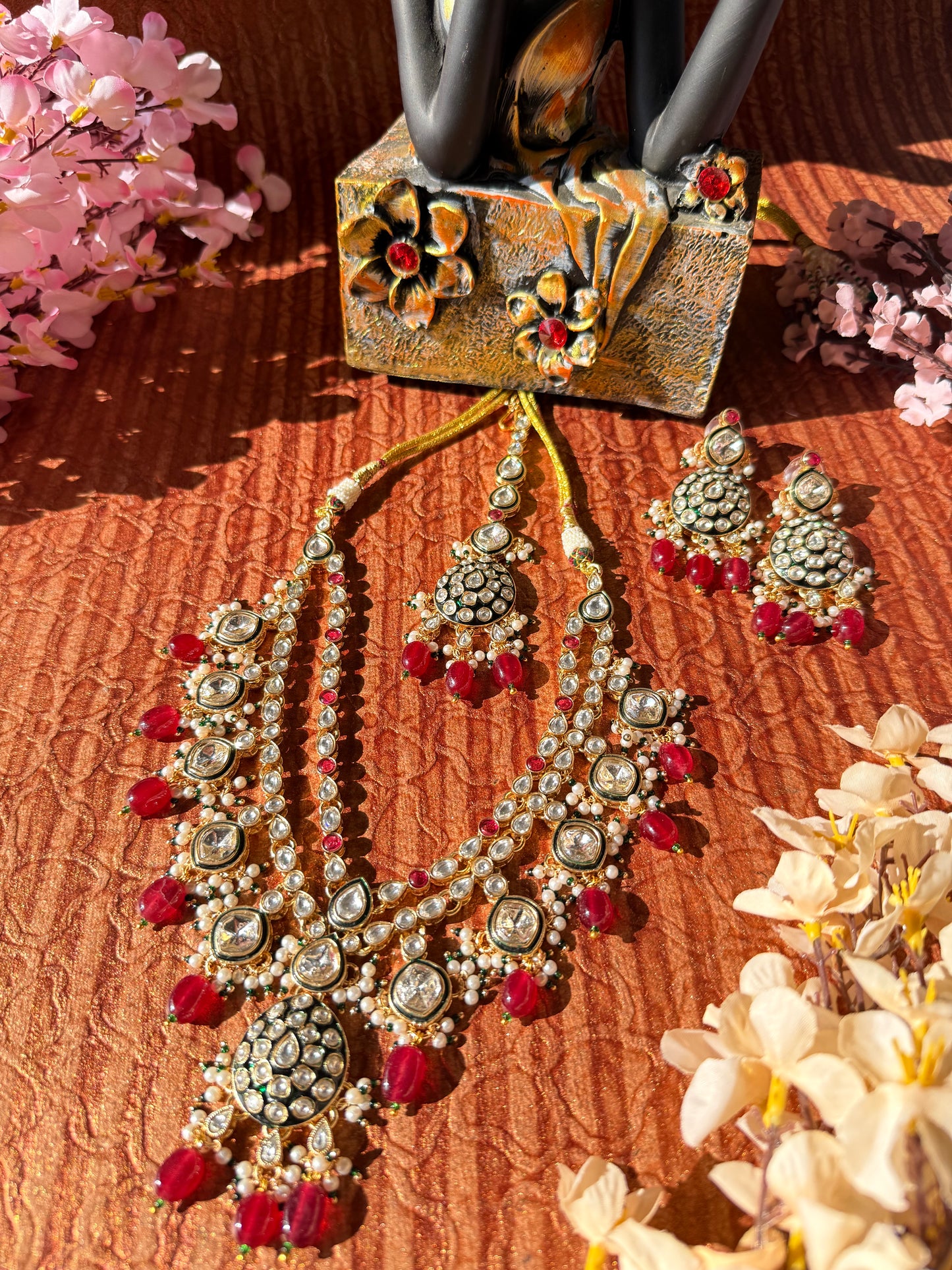 ✨ Kundan meenakari semi bridal set with maang tika ✨