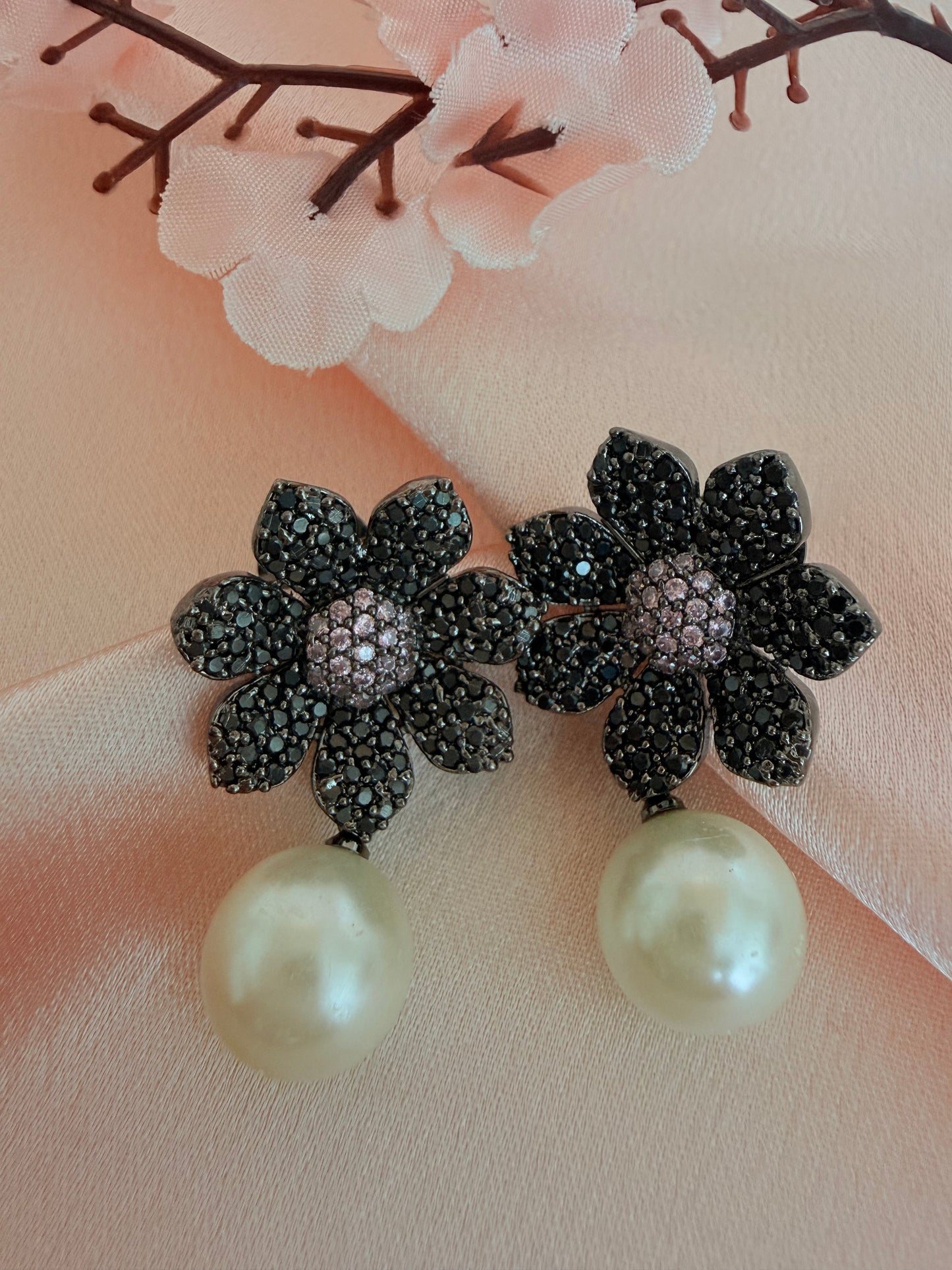 Nano Setting Floral Earing with Pearl Drop 💧 💧