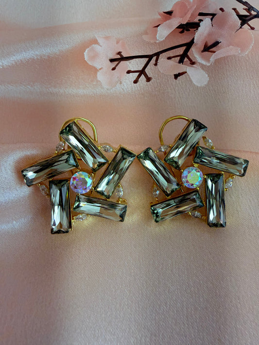 Gold-tone clip-earrings