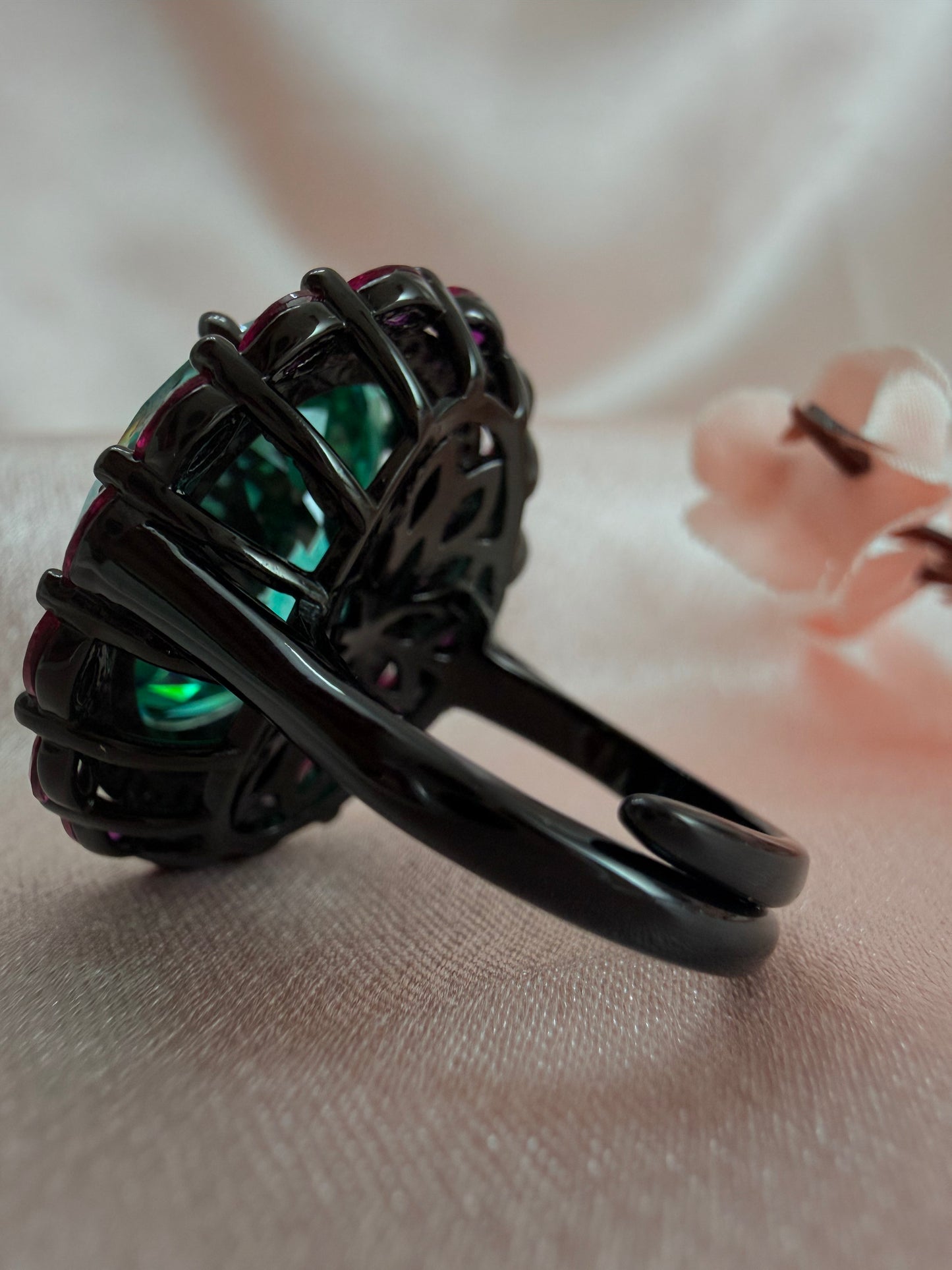 Turkish Zultanite Green Adjustable Ring ✨