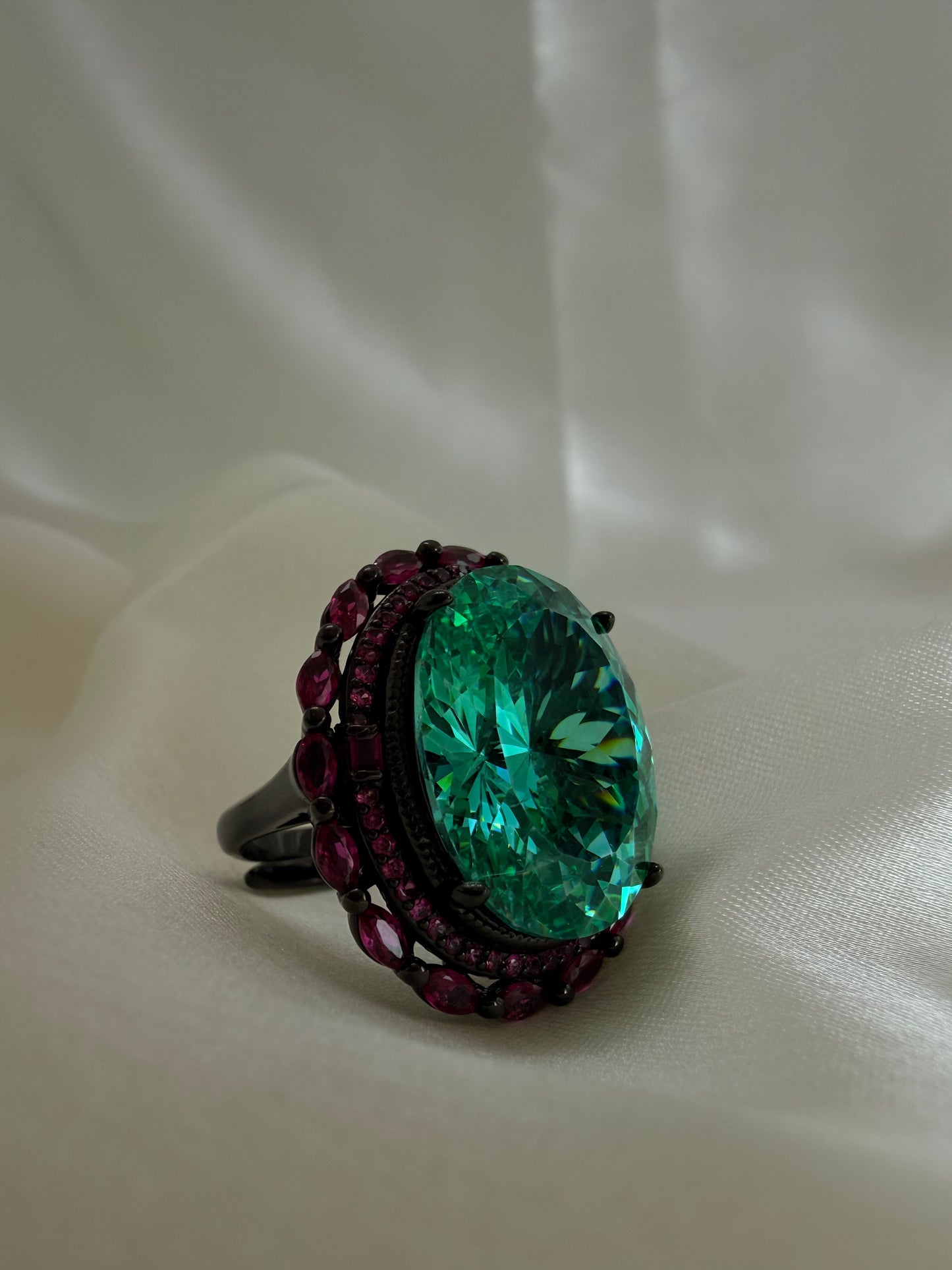 Turkish Zultanite Green Adjustable Ring ✨