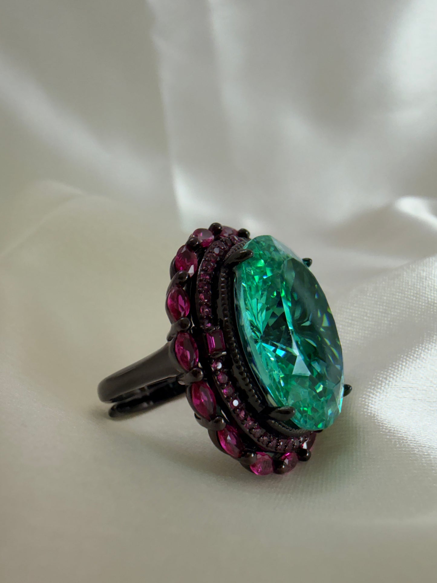 Turkish Zultanite Green Adjustable Ring ✨