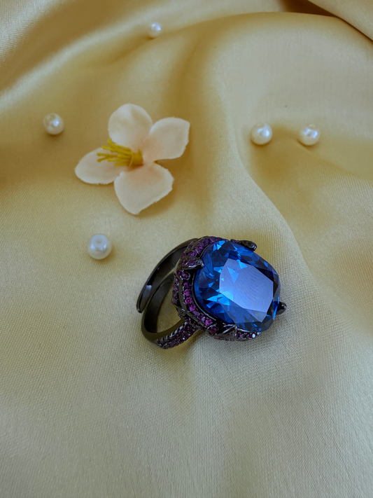 💙 Turkish Zultanite Royal Blue Statement Ring
