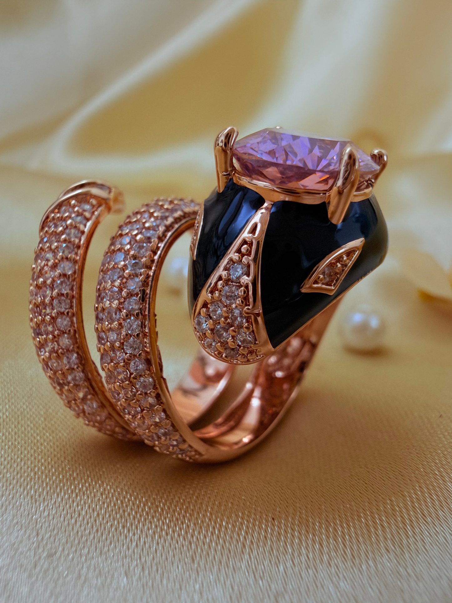 ✨Rose gold plated brass panther ring