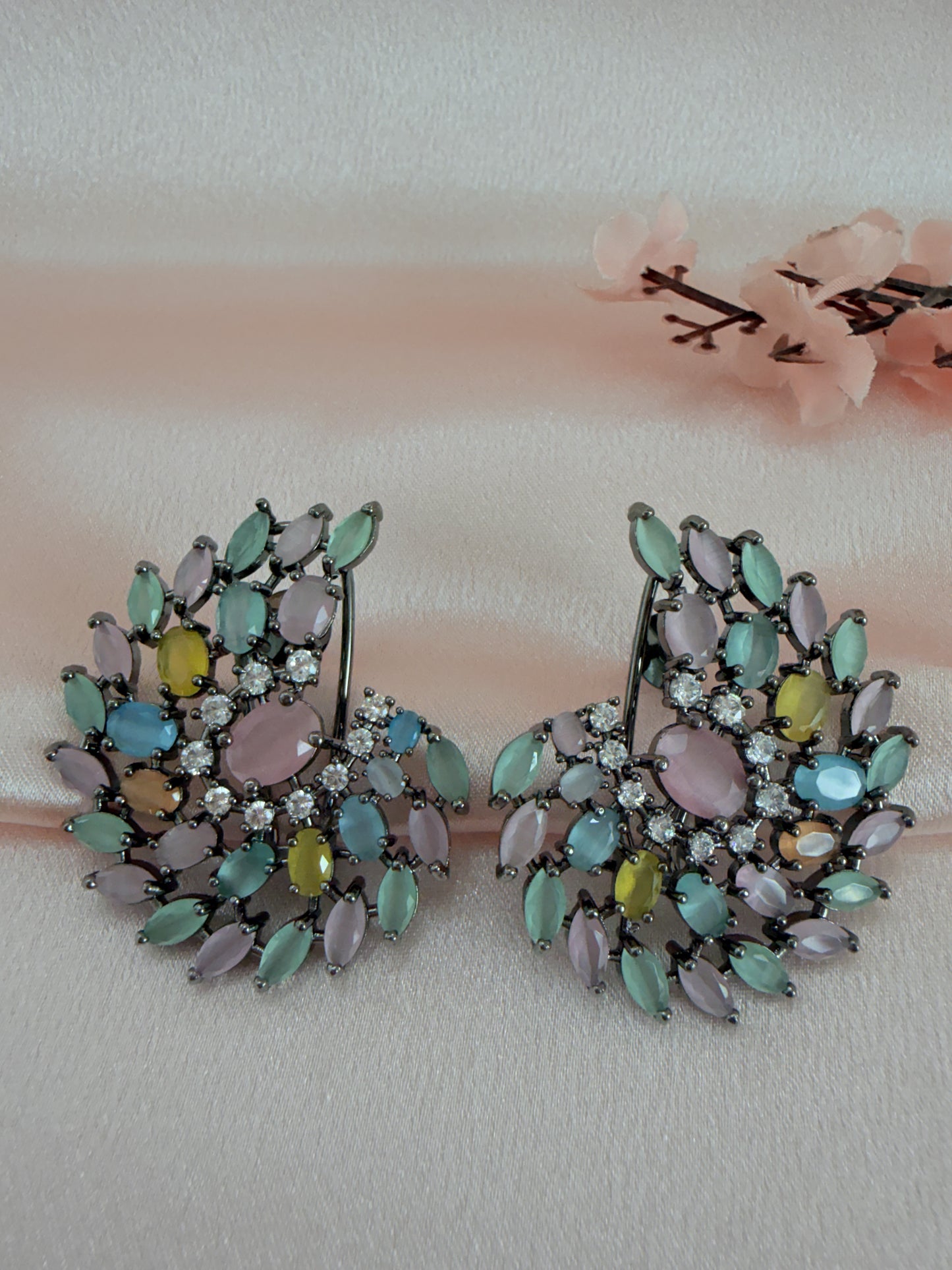 ✨Marquise cut CZ stone earrings with gunmetal polish✨