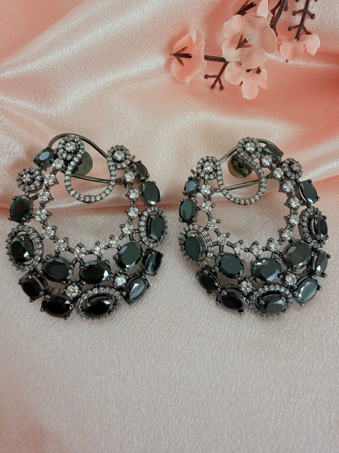 Chandbali-style statement hoops