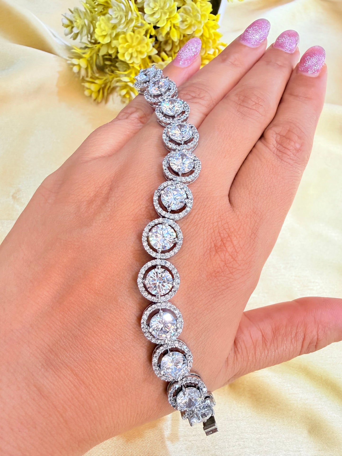 ✨Rhodium plated Cubic Zirconia Tennis Bracelet ✨