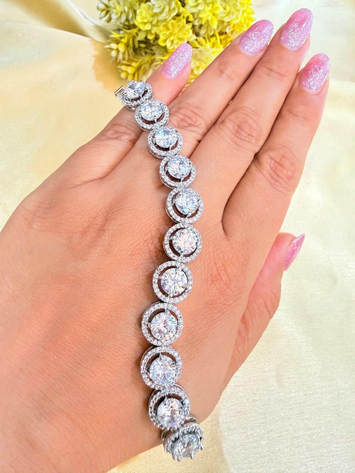 ✨Rhodium plated Cubic Zirconia Tennis Bracelet ✨