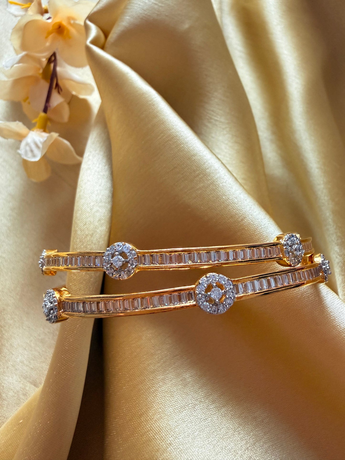 18k Gold-Plated AAA+ Cubic Zirconia-Halo-style round motifs Bangles