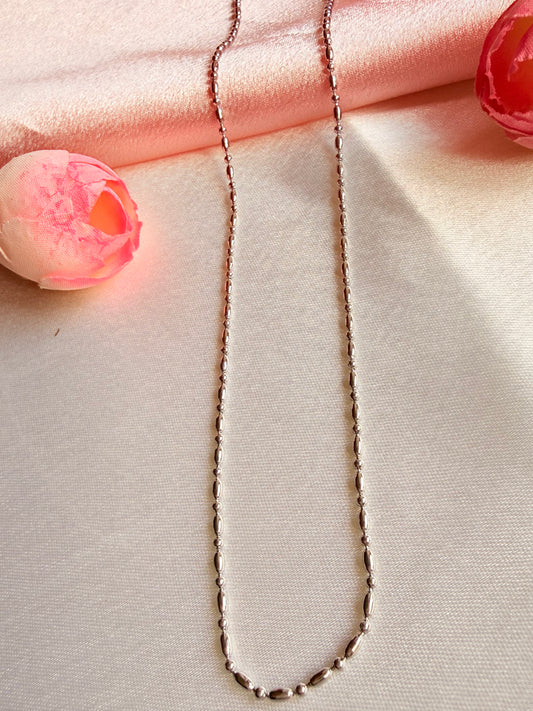 Rice-and-round bead chain
